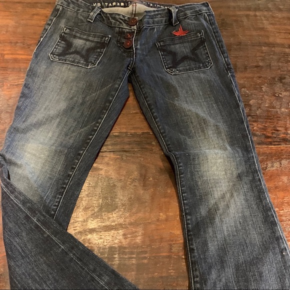 People’s liberation low rise flared jeans. Sz 26 - Picture 4 of 4